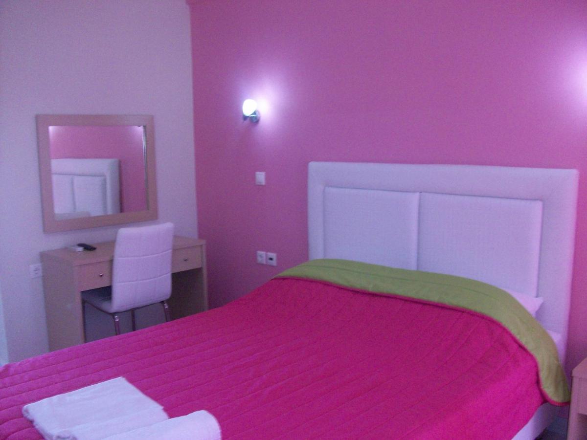 Mavridis Rooms 2 Nikiti  Luaran gambar
